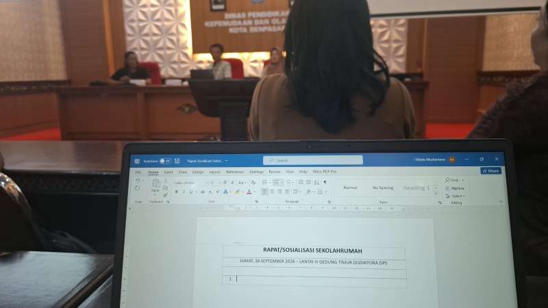 Dokumentasi Rapat dan Sosialisasi Sekolahrumah - 2